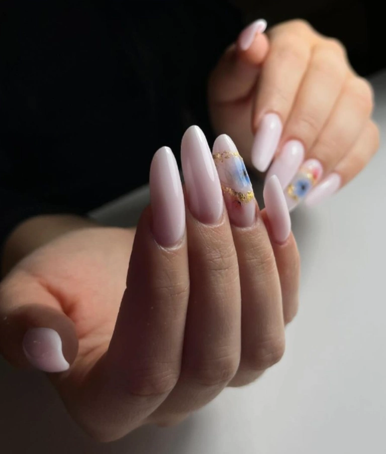 Manicure żelowy 